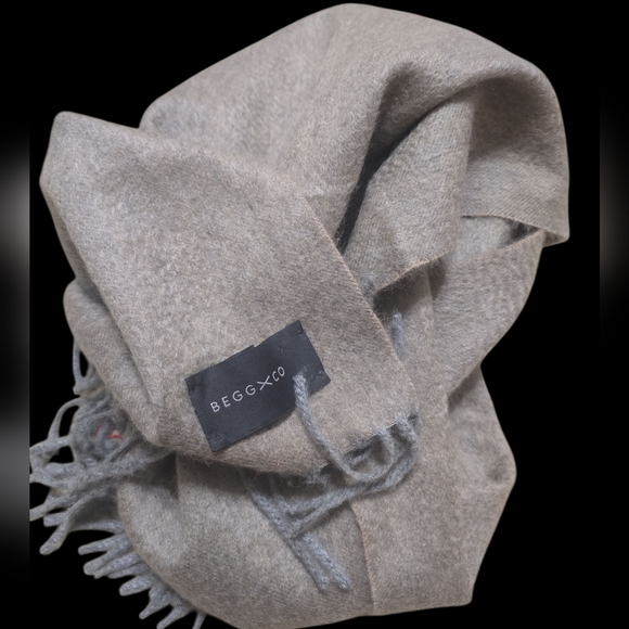 BEGGXCO 100% Cashmere Scarf - Picture 6 of 6
